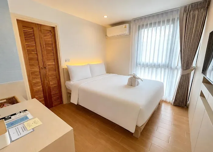 Sun And Moon - Bed And Bistro Hotel