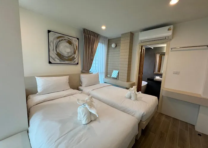Sun And Moon - Bed And Bistro 3* Bangkok