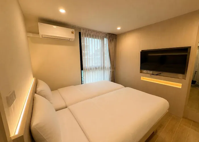Hotel Sun And Moon - Bed And Bistro