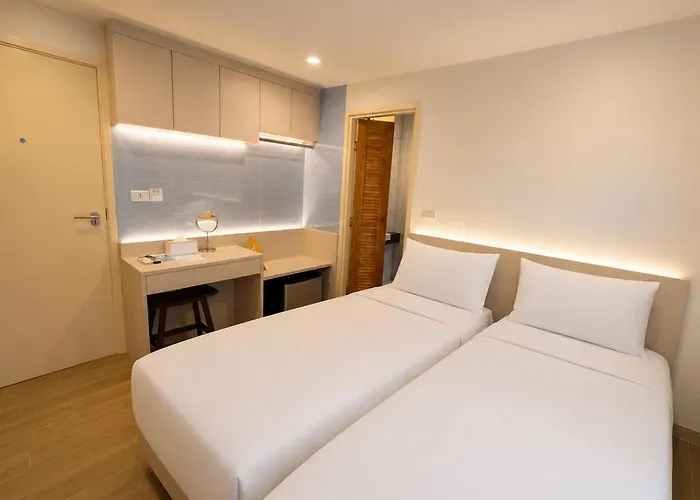 Sun And Moon - Bed And Bistro Hotel 3*