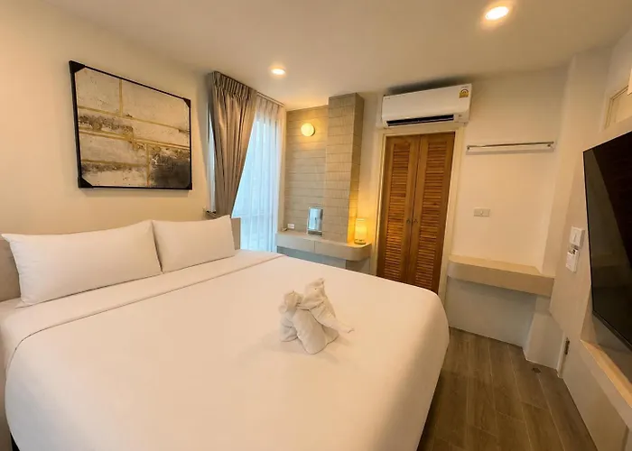 Sun And Moon - Bed And Bistro 3* Bangkok