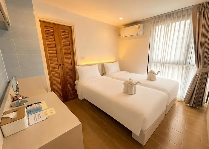 Sun And Moon - Bed And Bistro 3* Bangkok